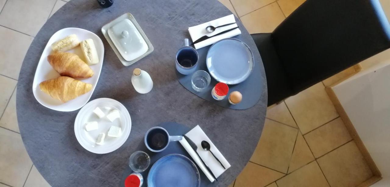 Du Precontent Bed & Breakfast 3*